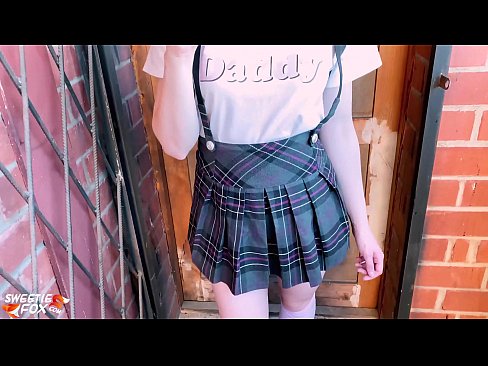 ❤️ Schoolgirl Sikini derinden Sucks ve sınıflar yerine sikikleri. ❤❌ Anal video bizde ﹏