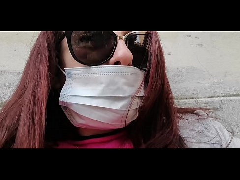 ❤️ Nicoletta komşusundan intikam alıyor ve garajına işiyor (Özel Covid19 İtalya Karantinası) ❤❌ Anal video bizde ﹏