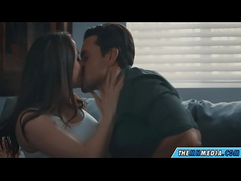 ❤️ İyi bir busty anne ile romantik seks ❤❌ Anal video bizde ﹏